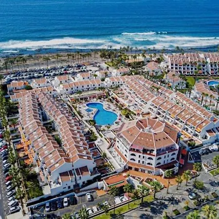 Parque Santiago 1 * بلايا ذي لاس أميريكاس